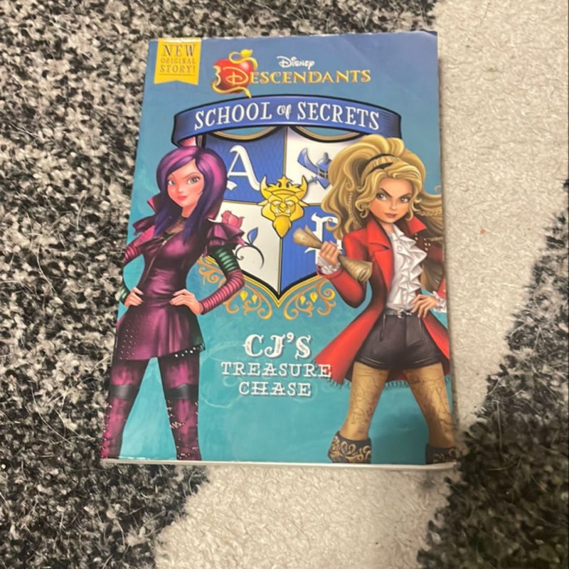 School of Secrets: CJ's Treasure Chase (Disney Descendants) (Scholastic Special Market Edition)