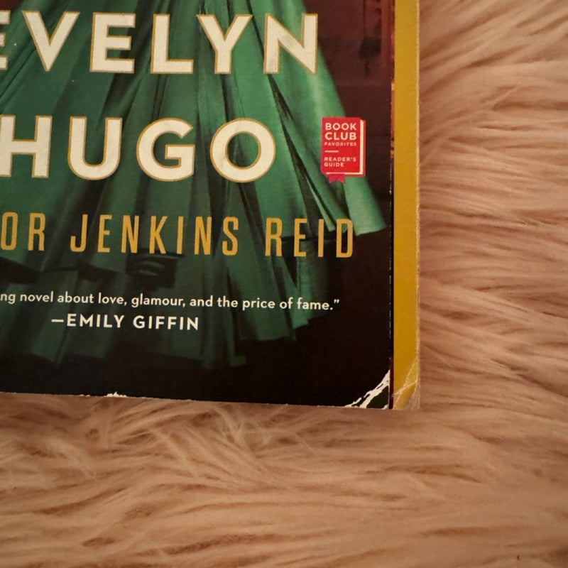 The Seven Husbands of Evelyn Hugo