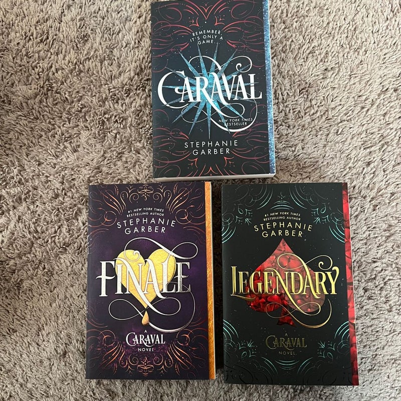 *SIGNED* Caraval Paperback Boxed Set