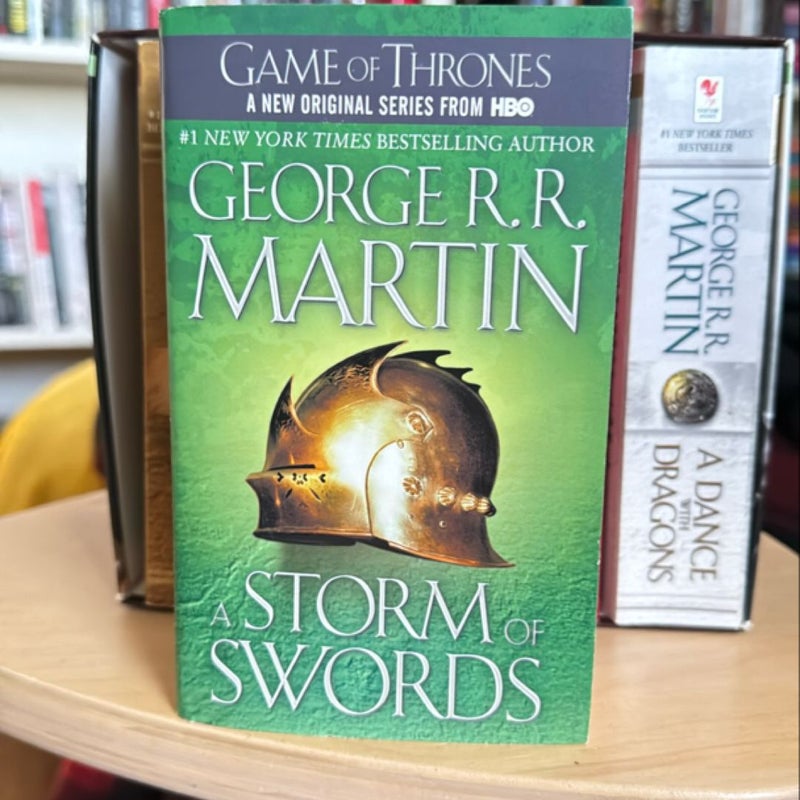 George R. R. Martin's a Game of Thrones 5-Book Boxed Set (Song of Ice and Fire Series)