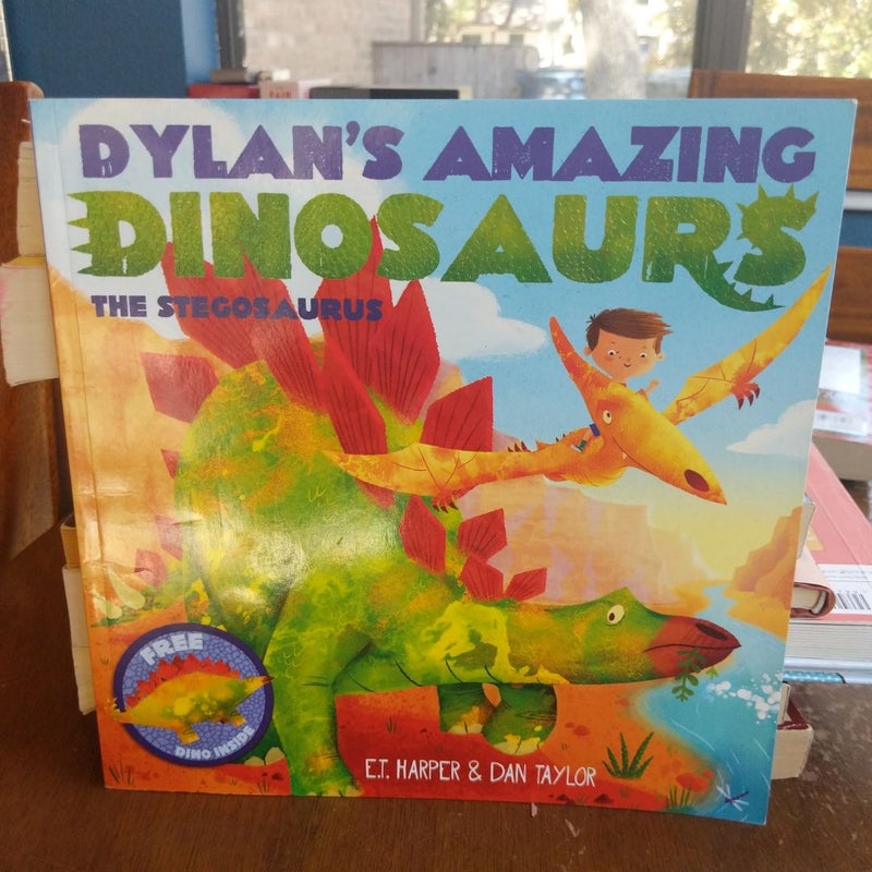 Dylan's Amazing Dinosaur: the Stegosaurus