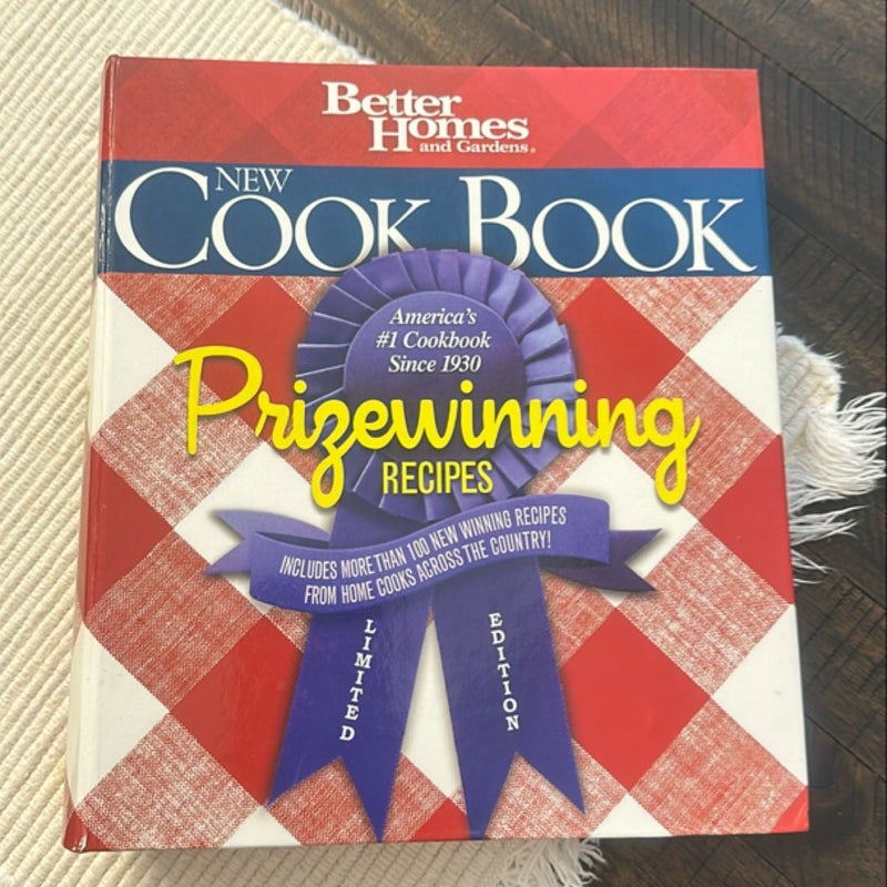 Better Homes and Gardens New Cook Book