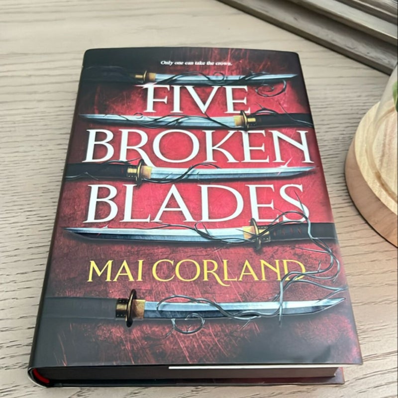 Five Broken Blades (Deluxe Limited Edition)