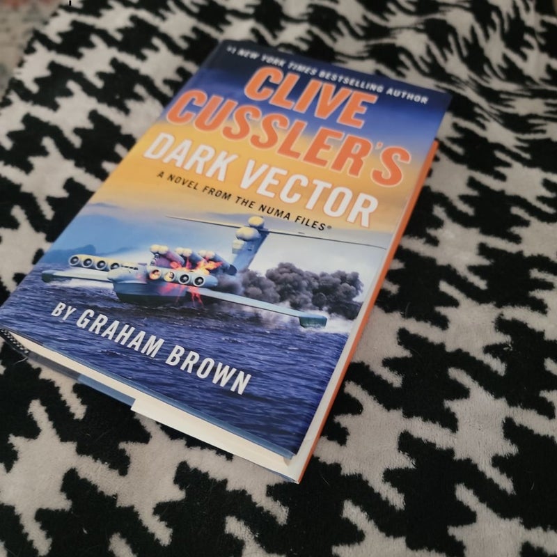 Clive Cussler's Dark Vector