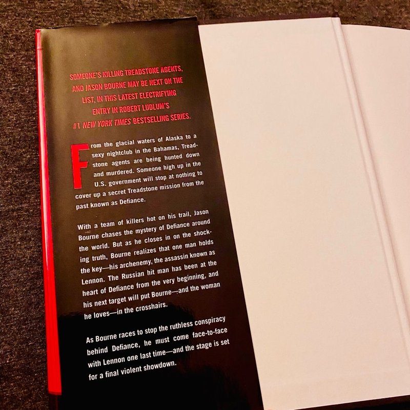 Robert Ludlum's the Bourne Defiance