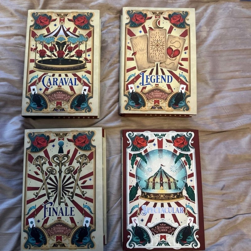 Caraval series Loonari Pendragon editions 