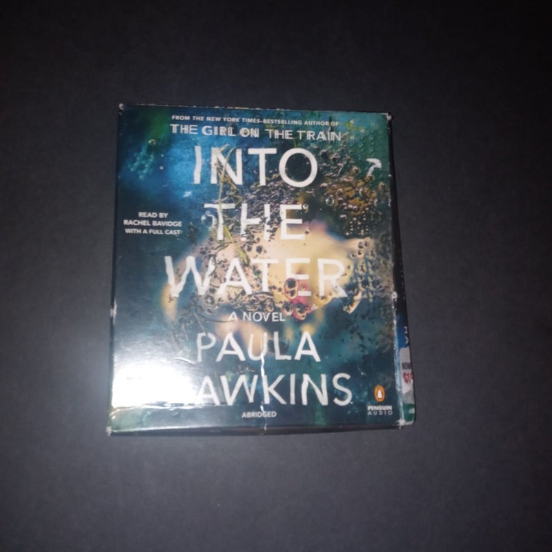 Into The Water(audiobook)