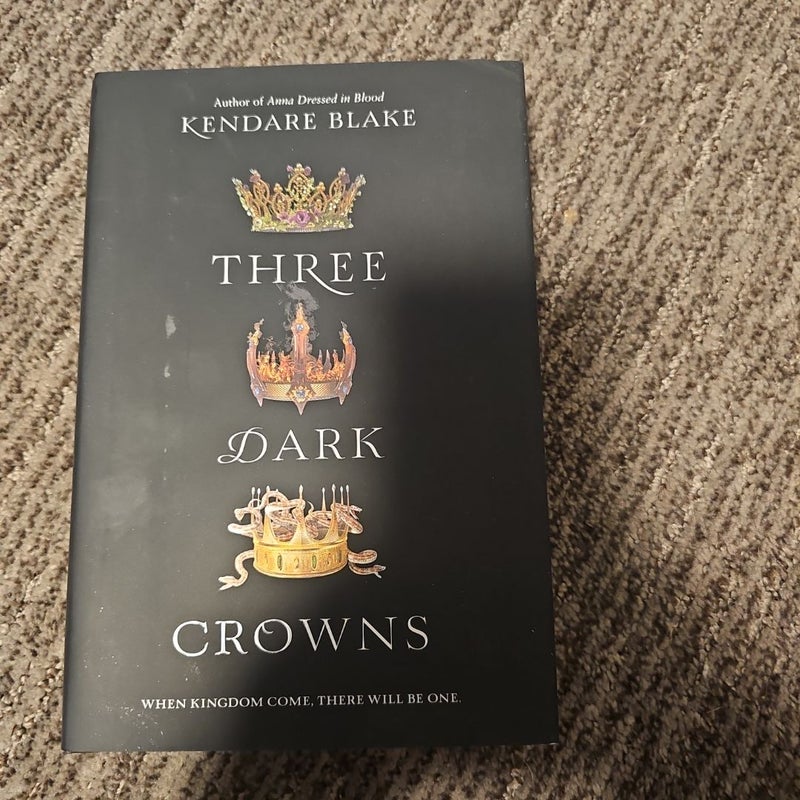 Three Dark Crowns