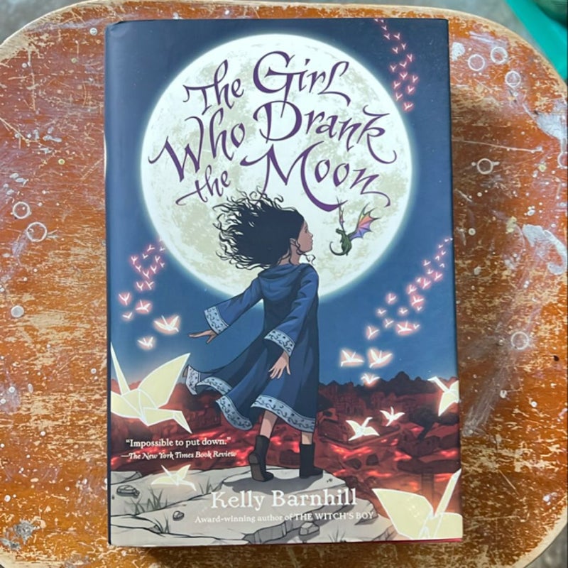 The Girl Who Drank the Moon (Winner of the 2017 Newbery Medal)