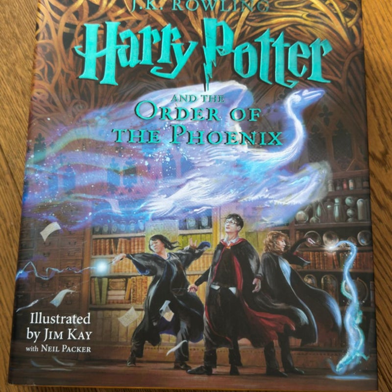 Harry Potter and the Order of the Phoenix (Harry Potter, Book 5)