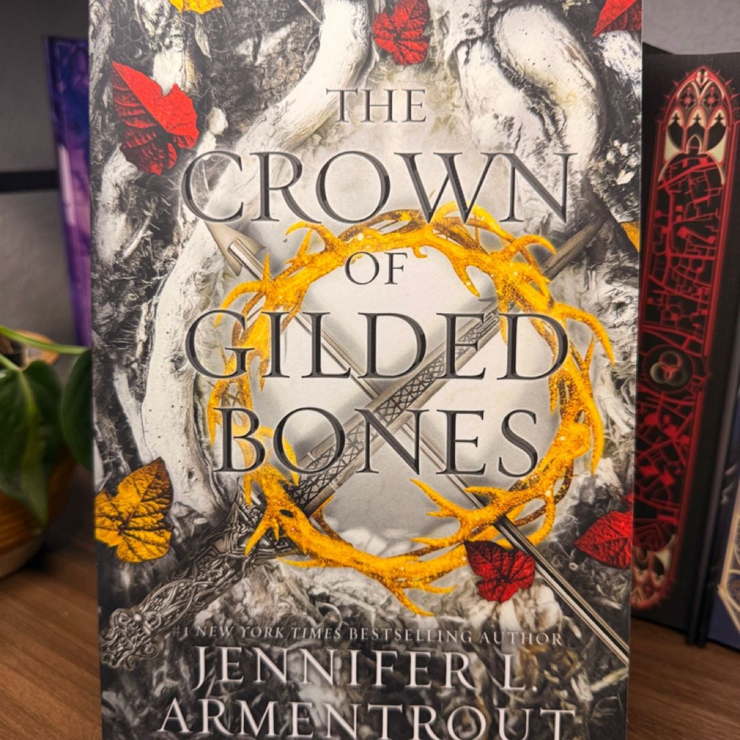 The Crown of Gilded Bones by Jennifer L. Armentrout, Paperback