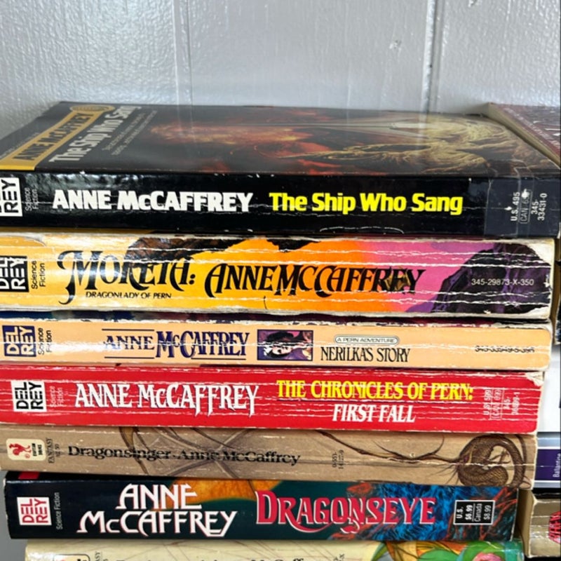 The Girl Who Heard Dragons 🐉  -24 book bundle! 