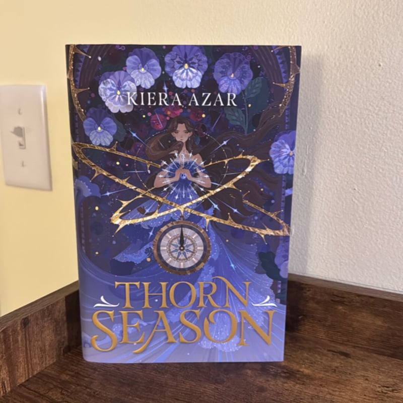 Thorn Season *Fairyloot Edition* by Kiera Azar, Hardcover | Pangobooks