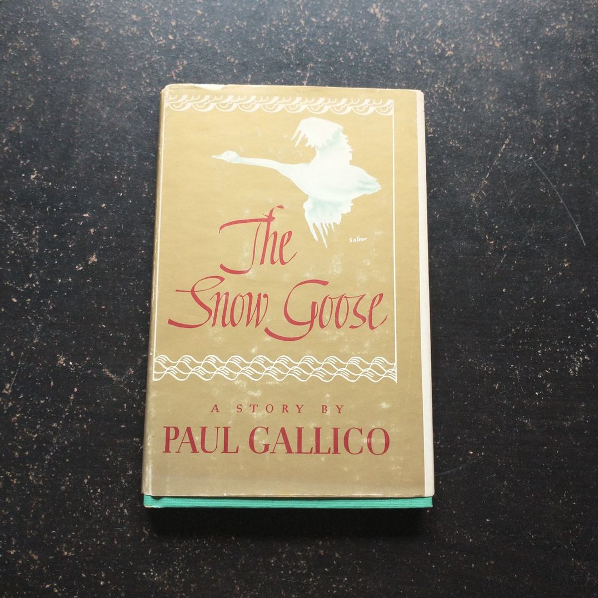 The Snow Goose by Paul Gallico; Angela Barrett (Illustrator)