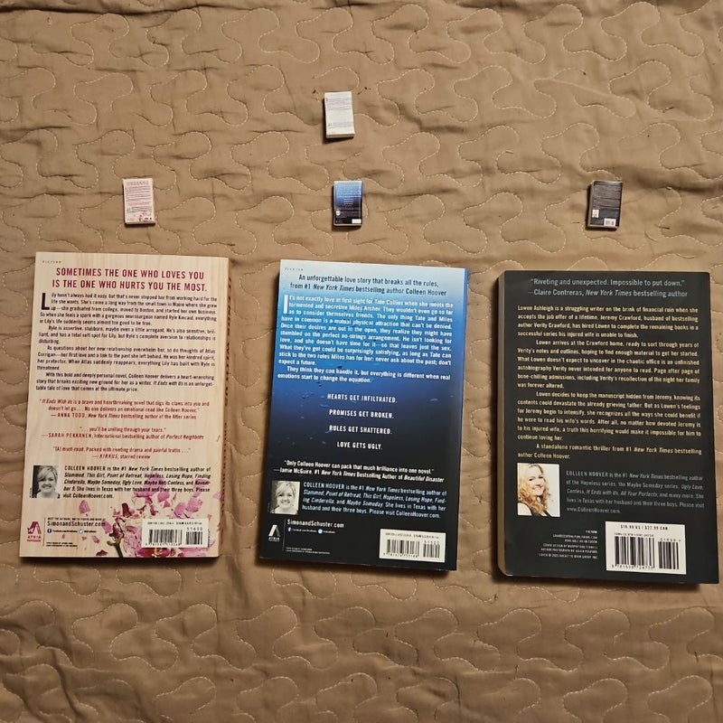 Colleen Hoover 3 book set with minis: It Ends With Us, Ugly Love, Verity