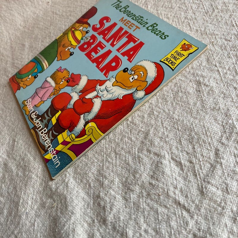 The Berenstain Bears Meet Santa Bear