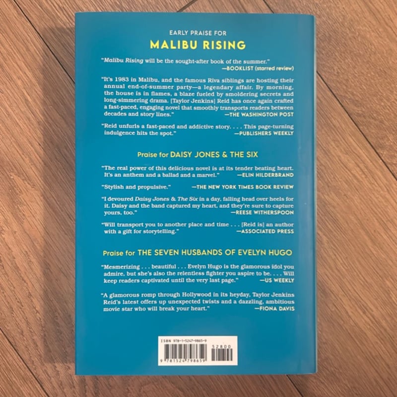 Malibu Rising by Taylor Jenkins Reid, Hardcover | Pangobooks