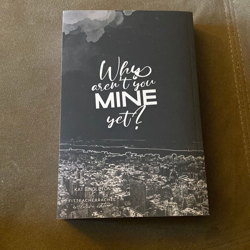 Black Ties and White Lies by Kat Singleton, Paperback Pangobooks