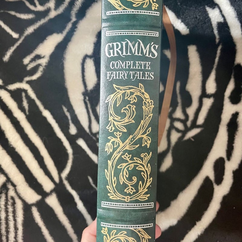 B&N Grimms Complete Fairy Tales Leather 2012 Edition