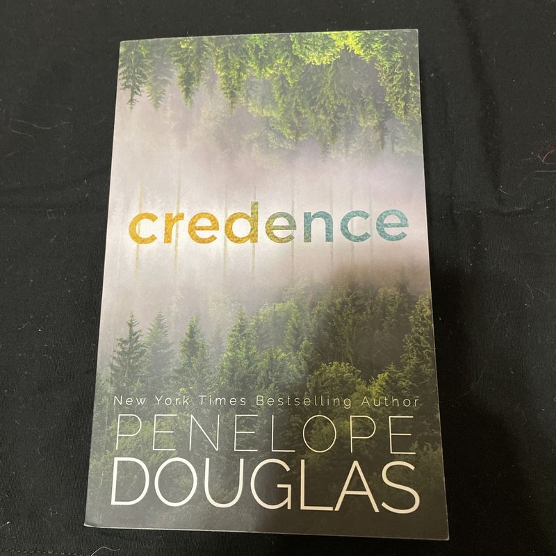 Credence (French Edition) - Douglas, Penelope: 9782379933653 - AbeBooks