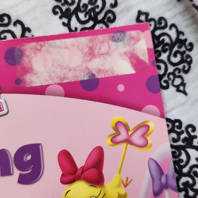 Minnie Blooming Bows