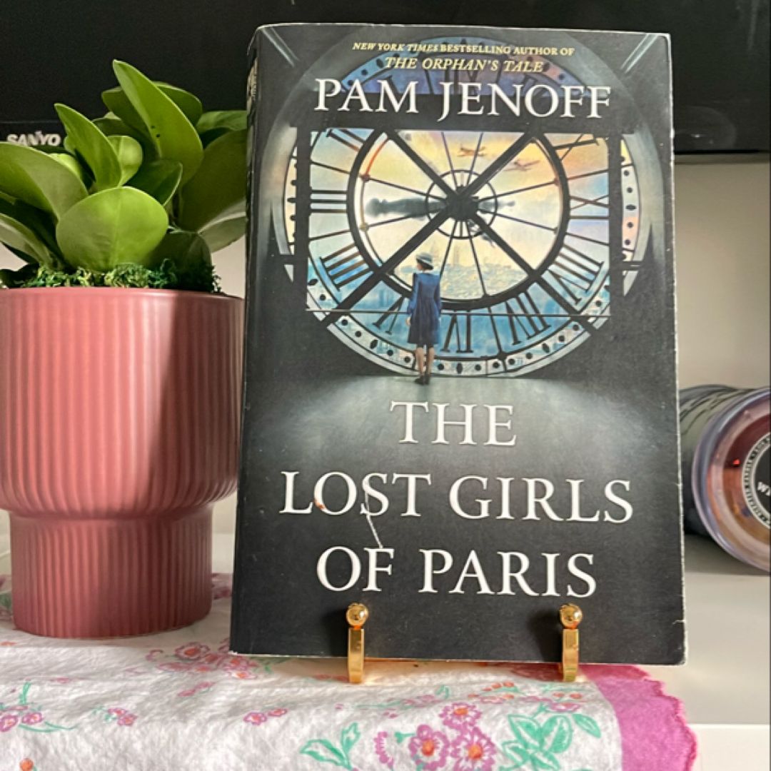 The Lost Girls of Paris