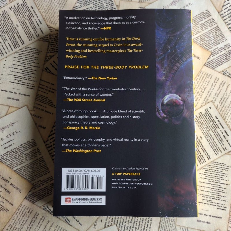The Dark Forest (Remembrance of Earth's Past, Book 2)