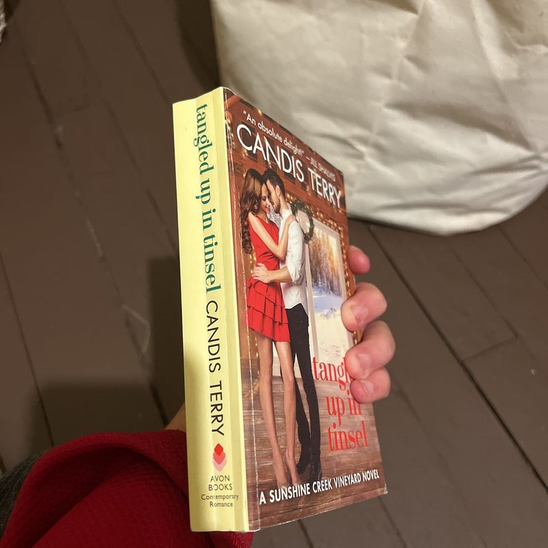 Tangled up in Tinsel by Candis Terry, Paperback Pangobooks