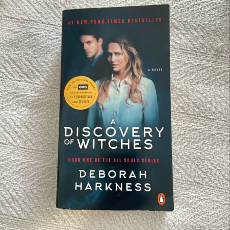 A Discovery of Witches (Movie Tie-In)