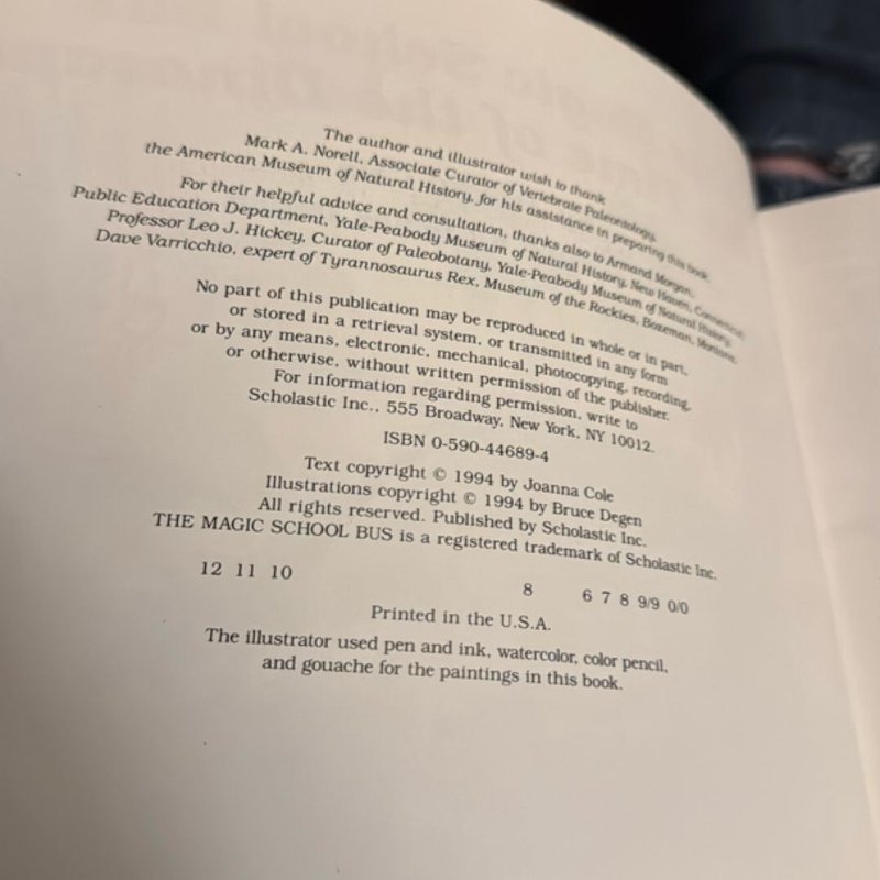 The Magic School Bus in the Time of the Dinosaurs