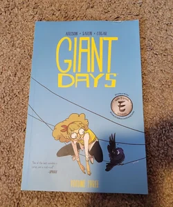 Giant Days Vol. 3