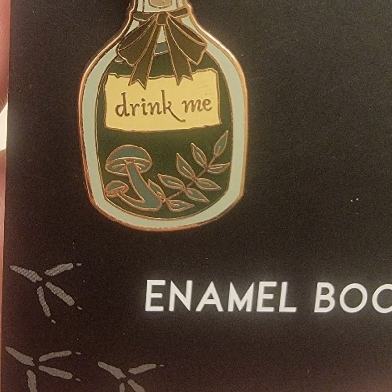 Alice in wonderland inspired bookmark by owlcrate  