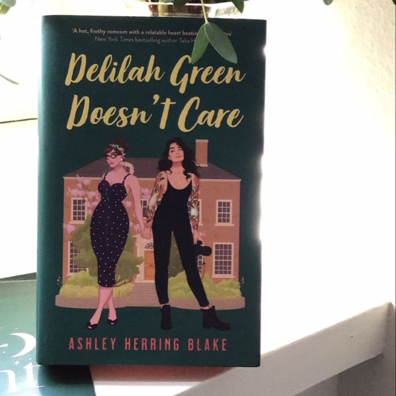 Delilah Green Doesn’t Care (Illumicrate Afterlight)