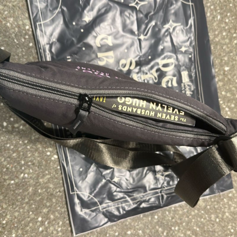 Defy the stars crescent bag zodiac academy bookishbox