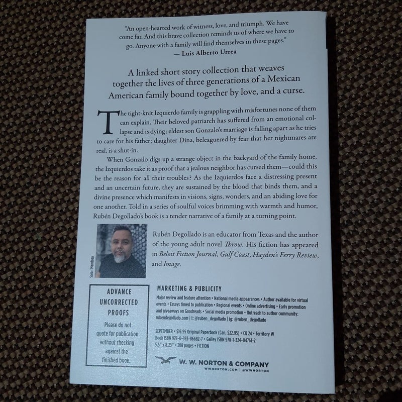 The Family Izquierdo - ARC copy by Rubén Degollado, Paperback 