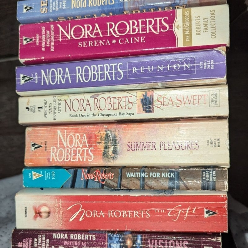 8 Nora Roberts book bundle