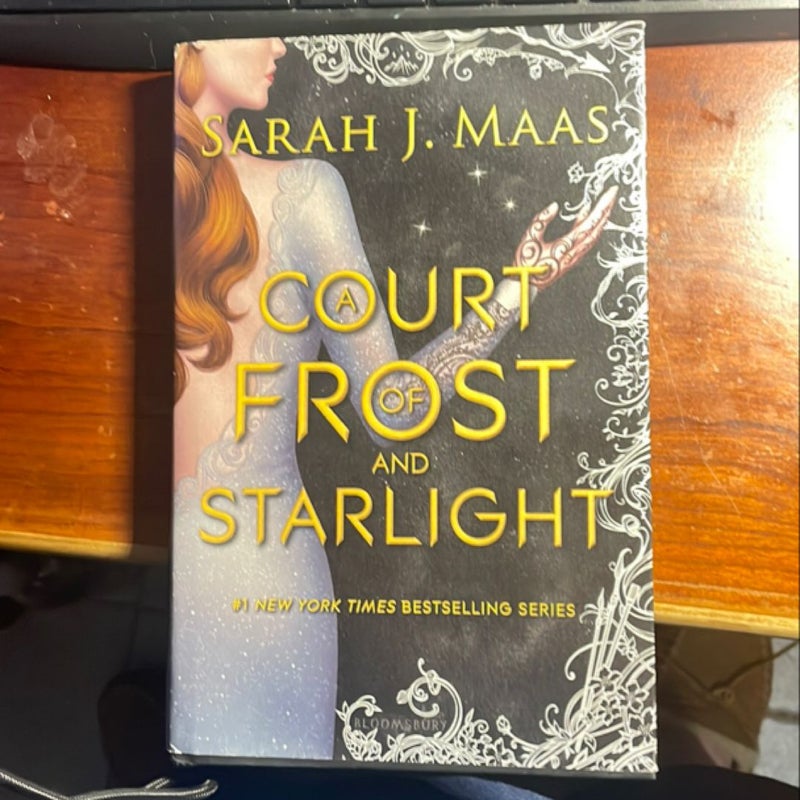 A Court of Frost and Starlight (Hardcover) 