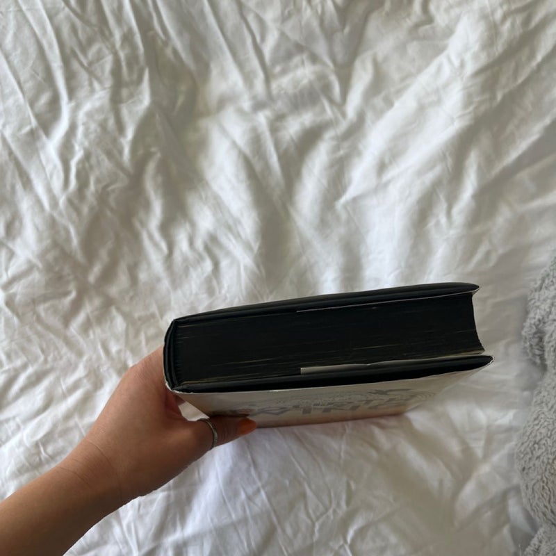 Fourth Wing FIRST EDITION SPAYED EDGES