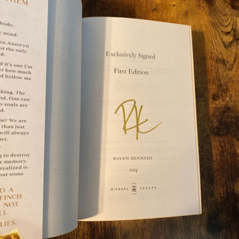 Goldfinch - Signed Waterstones Exclusive 