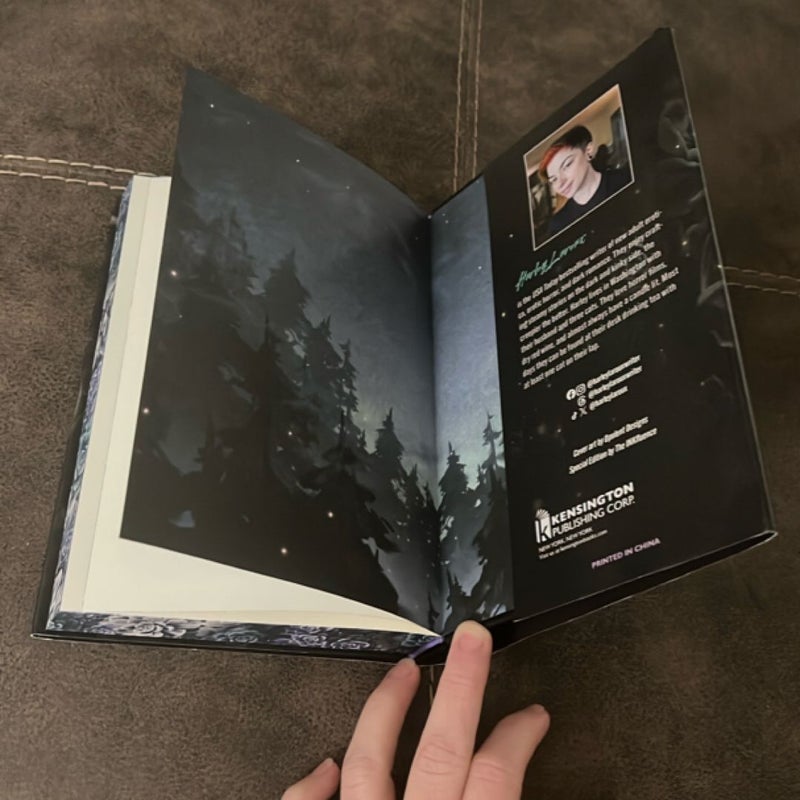Her Soul to Take: Deluxe Special Edition