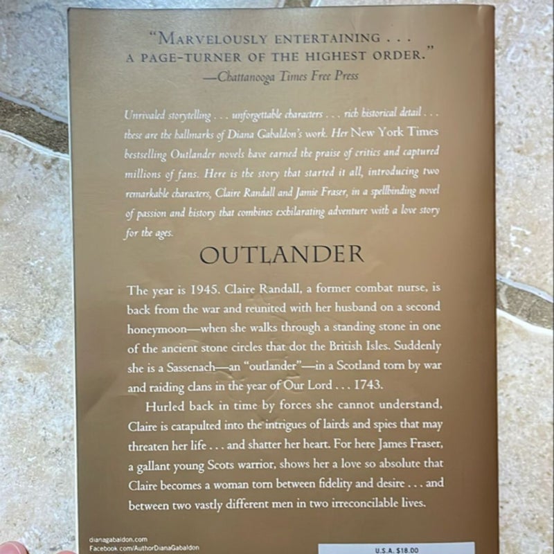 Outlander (Starz Tie-In Edition)