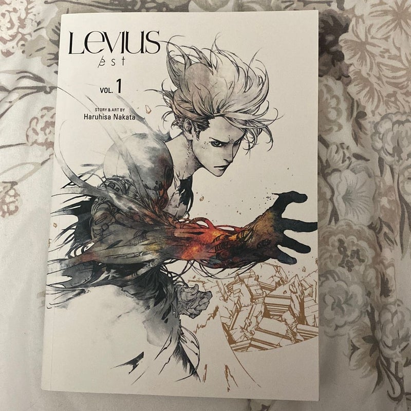 Levius/est, Vol. 1