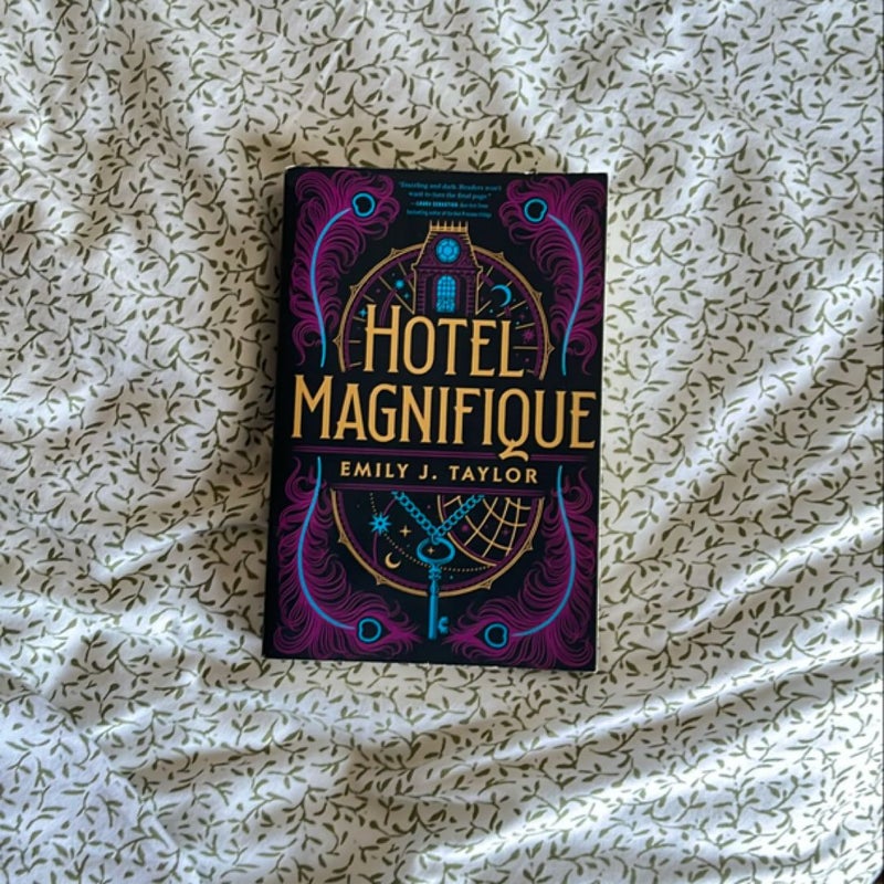 Hotel Magnifique