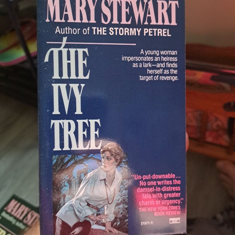 Mary Stewart Queen of Suspense Box Set