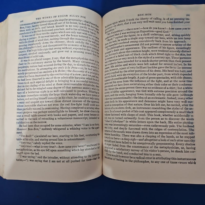 Modern Library's: The Complete Tales and Poems of Edgar Allen Poe