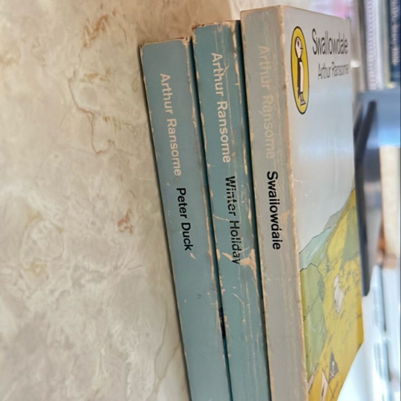 Vintage Swallows & Amazons bundle of 3 books