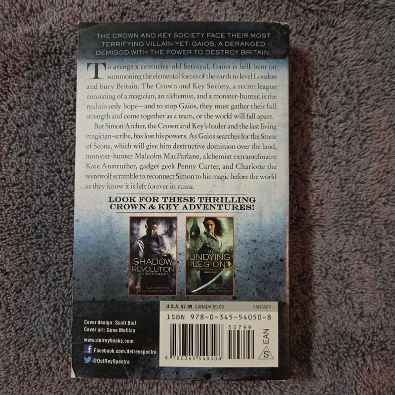 The Conquering Dark: Crown and Key