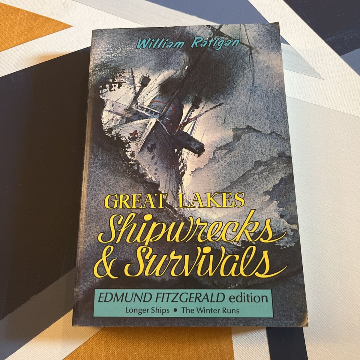 Great Lakes Shipwrecks and Survivals by William Ratigan