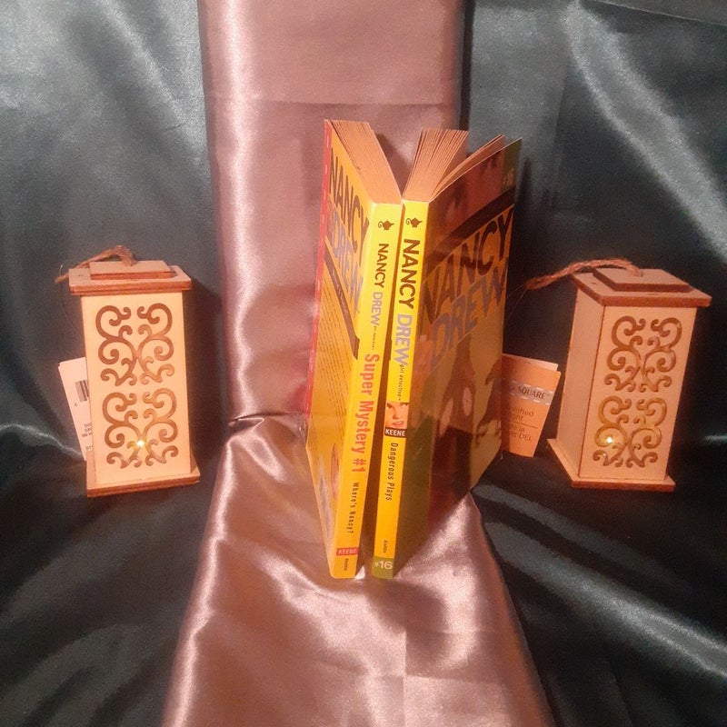 2 Aladdin Nancy Drew paperback books, Dangerous Plays & Super Mystery: Missing