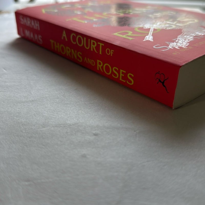 A Court of Thorns and Roses